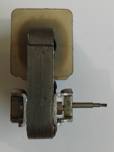 Motorino per giradischi